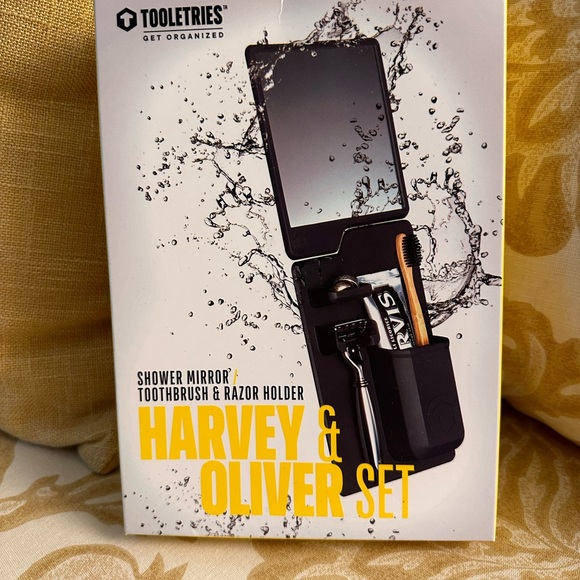 NIB Harvey & Oliver Shower Set - Picture 3 of 11